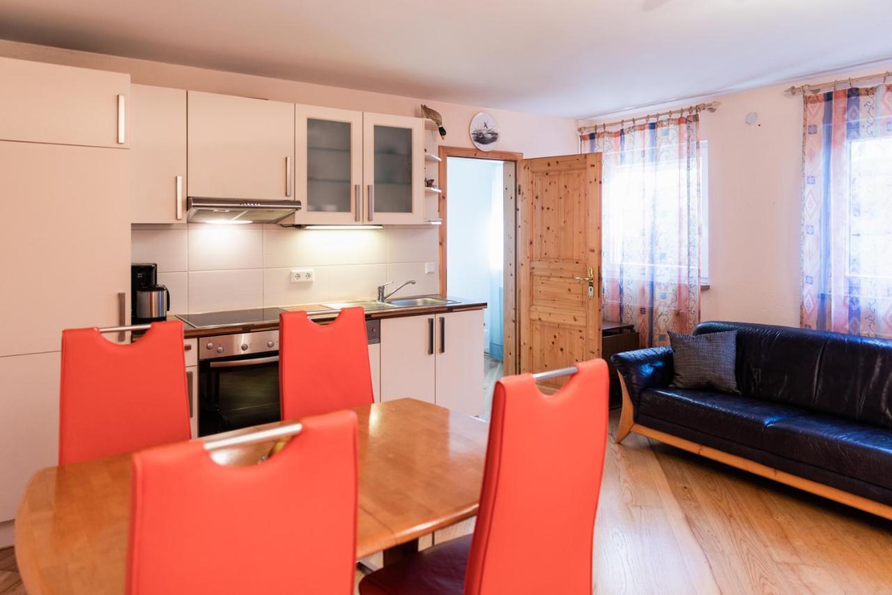 Ferienwohnung "Johann" Meckenbeuren Bagian luar foto