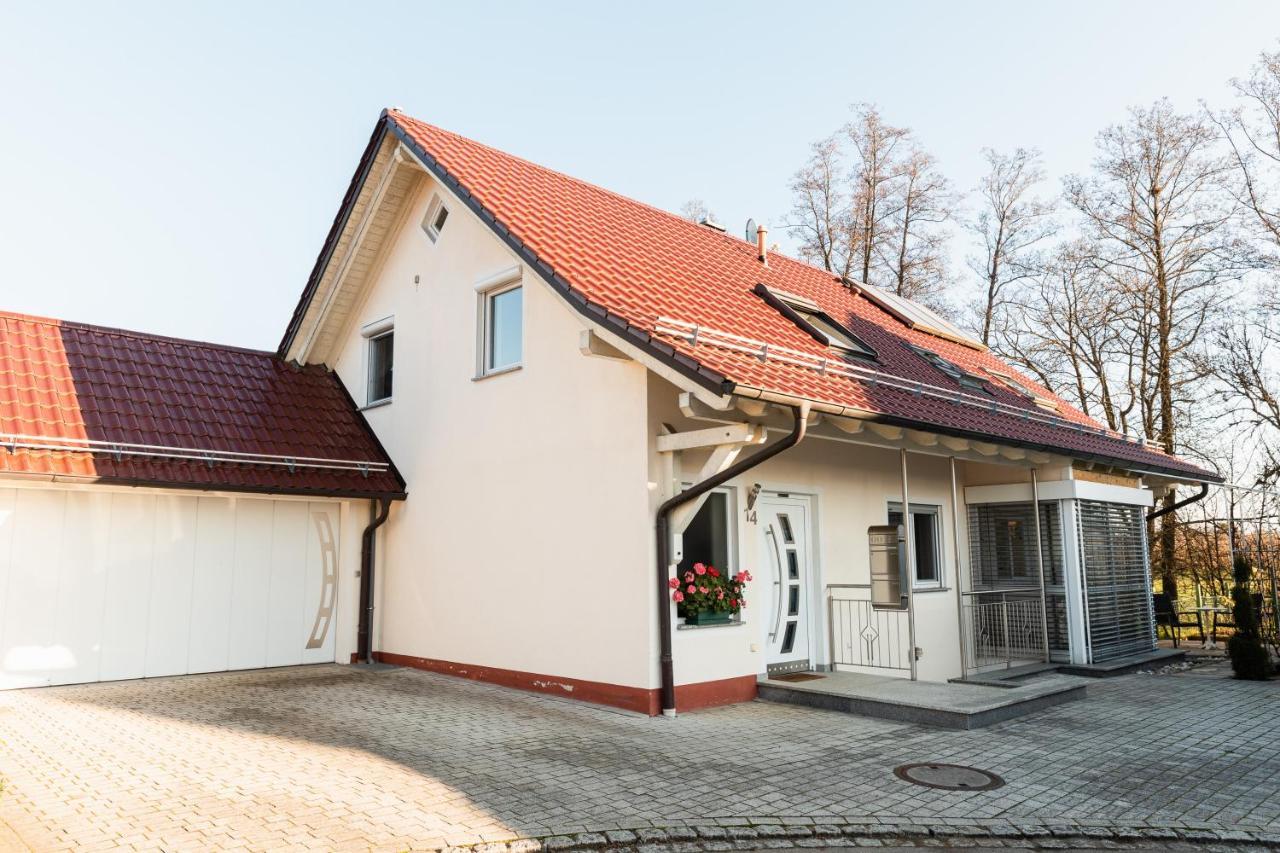 Ferienwohnung "Johann" Meckenbeuren Bagian luar foto