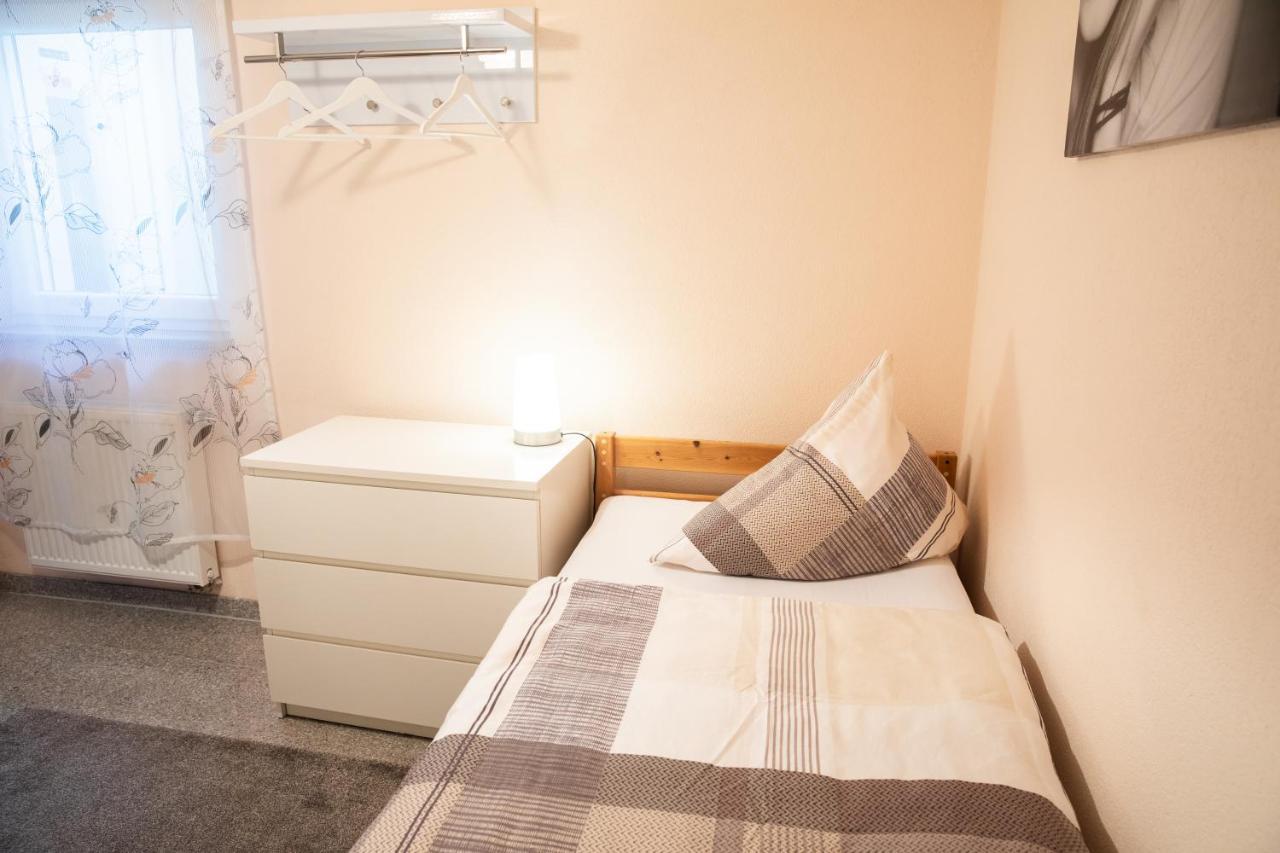 Ferienwohnung "Johann" Meckenbeuren Bagian luar foto