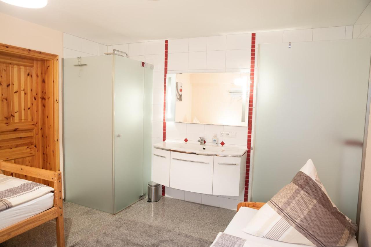 Ferienwohnung "Johann" Meckenbeuren Bagian luar foto
